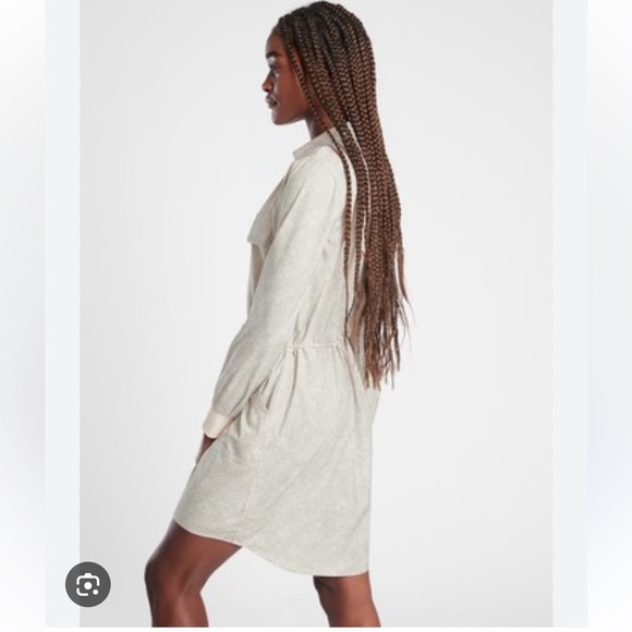 Athleta Grey White Zuma Printed Collared Shirtdress Women's XS Athletic - Picture 16 of 16